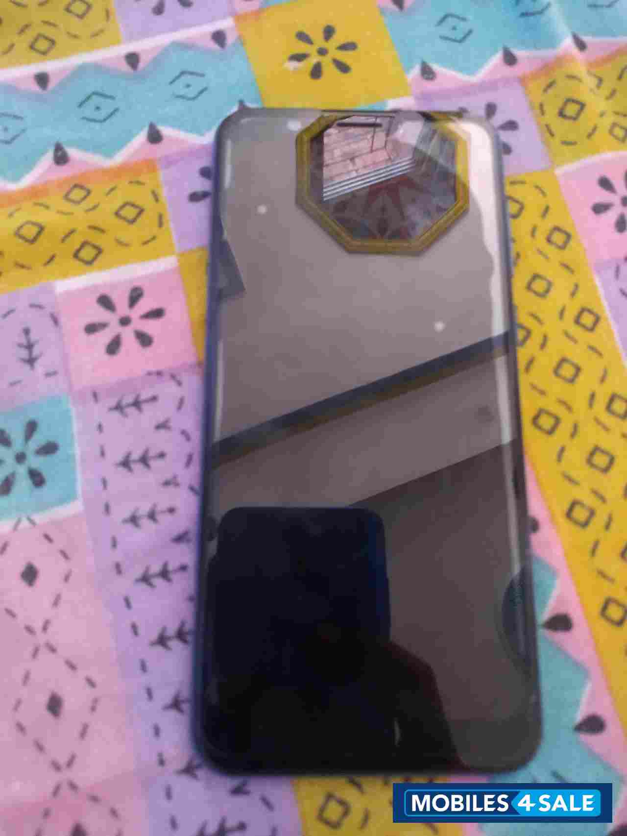 Blue Asus  Max pro M1