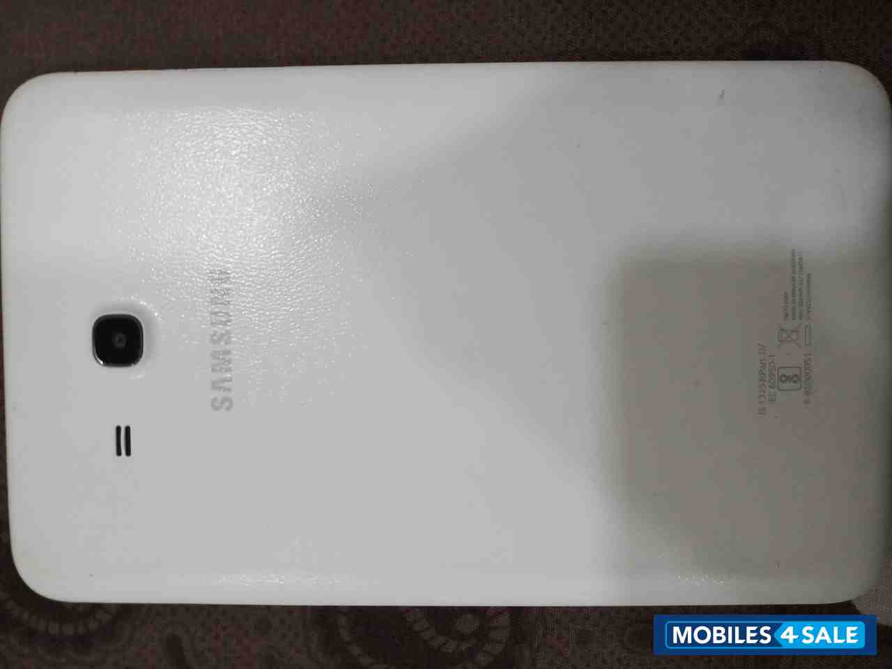 White Samsung Galaxy Tab 3 V