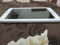 White Samsung Galaxy Tab 3 V
