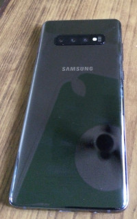 Black Samsung  Galaxy s10 plus