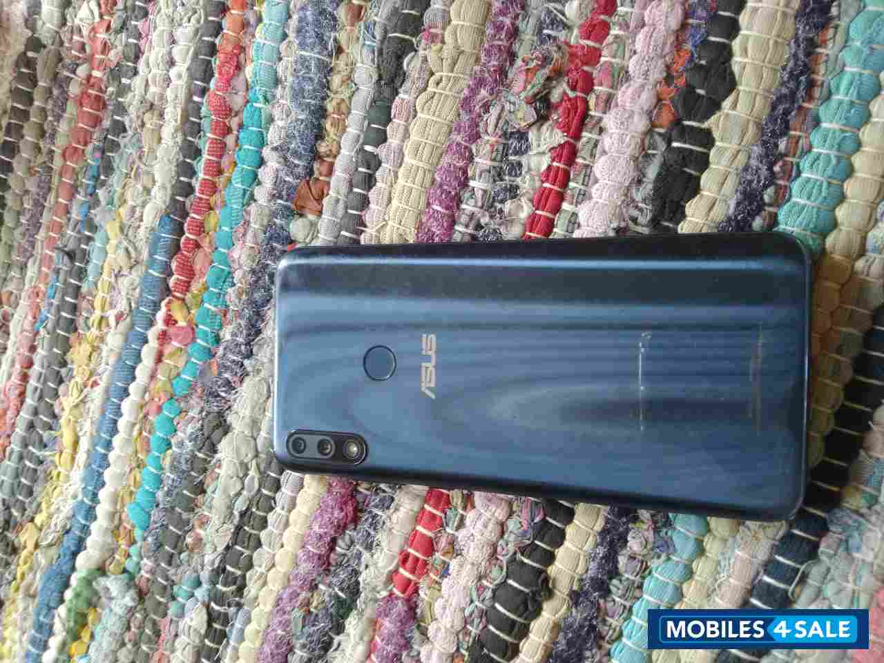 Asus  Zenfone max pro m2