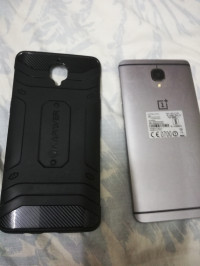Silver OnePlus 3