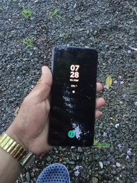 OnePlus  7T