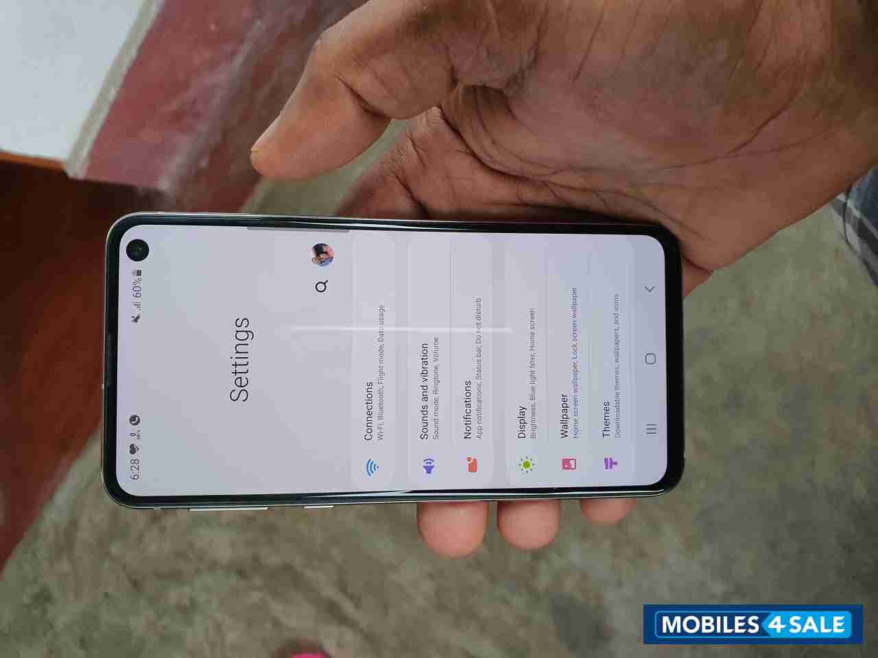 Samsung  Galaxy s10e