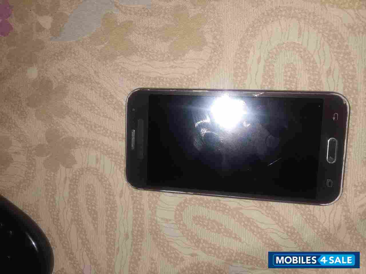 Samsung  Samsung galaxy j2