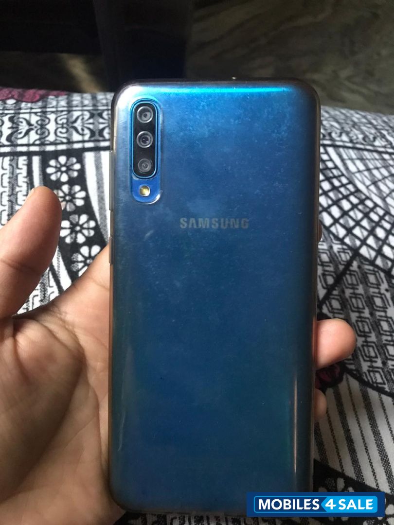 Samsung  A50