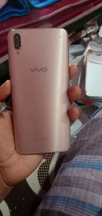 Vivo  V11 pro