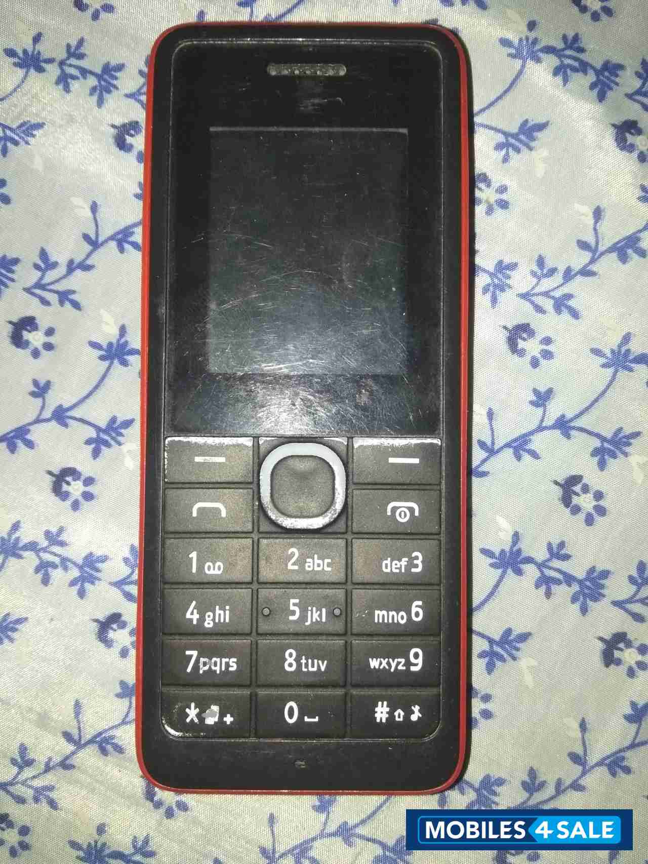 Red Nokia  Nokia 107