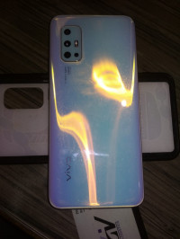 Vivo  v17
