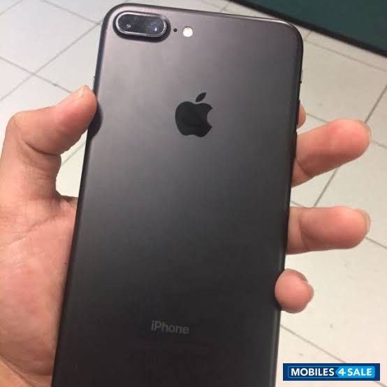 Matt Black Apple  Iphone 7 plus