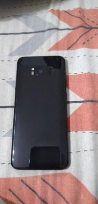 Black Samsung  Galaxy s8
