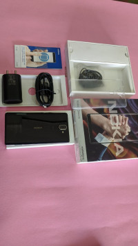 Nokia  Nokia 8 sirocco