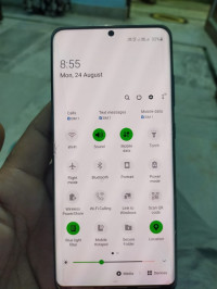 Black Samsung  Samsung s20 ultra