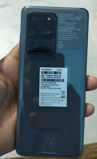 Black Samsung  Samsung s20 ultra