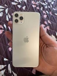 Apple  I phone 11