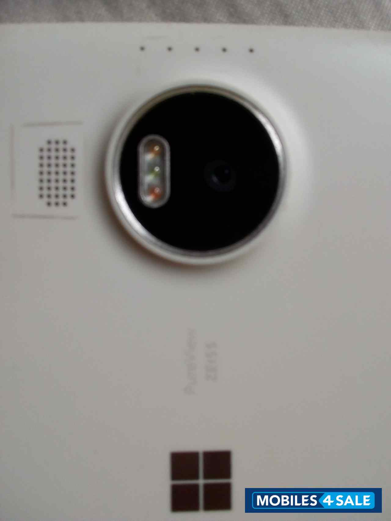 Microsoft  950xl dual 4g