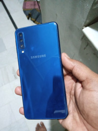 Samsung  Galaxy A7