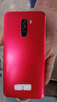 Xiaomi  Poco f1
