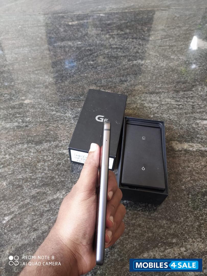 LG  G6