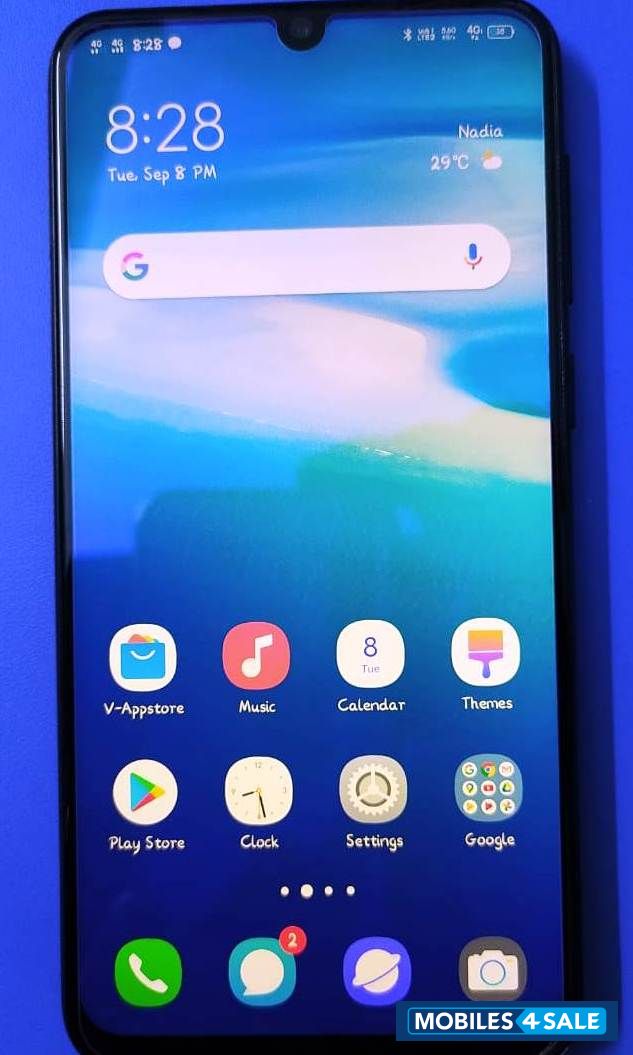 Black Vivo V-series V11