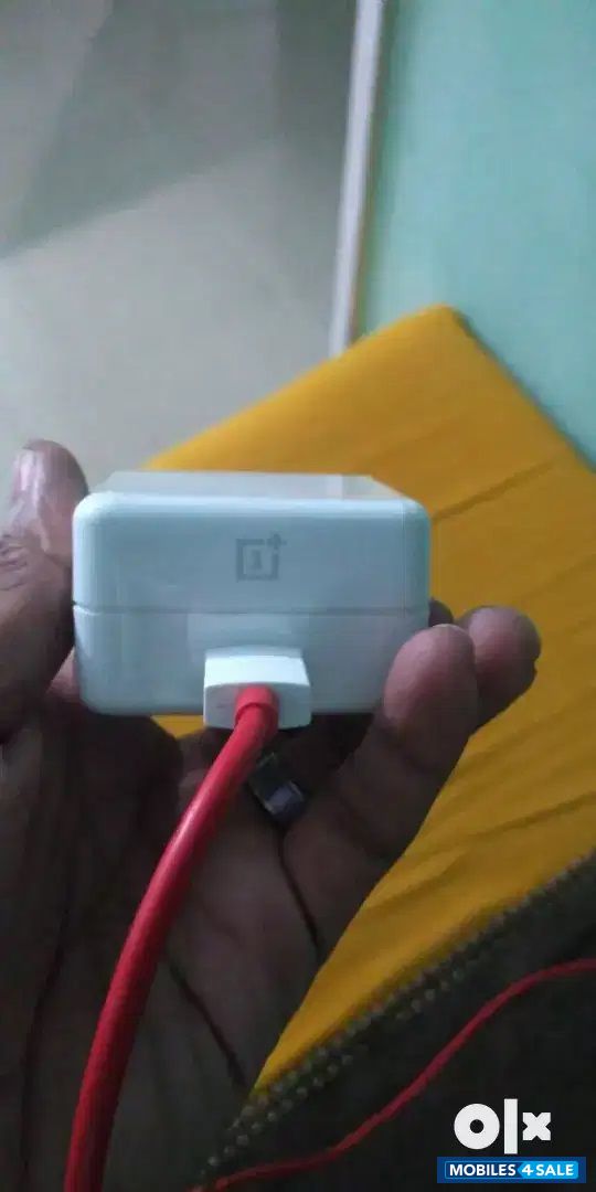 OnePlus 3T 128 GB 6 GB OnePlus 3T 128 GB 6 GB