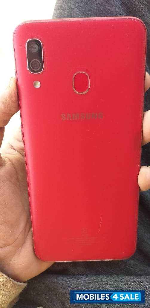 Samsung Galaxy A30
