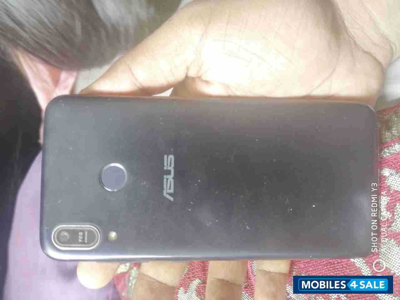 Asus Zenfone max m1