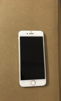 White Apple  Iphone8