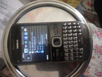 Nokia  E5