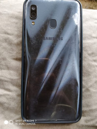 Samsung A30