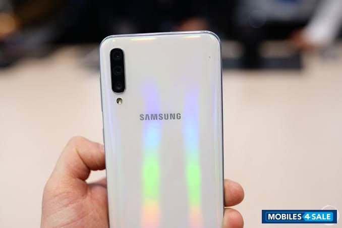Samsung  Galaxy A50(6gb)