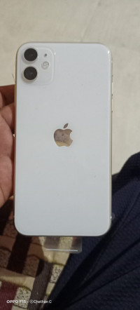 Apple  iPhone 11