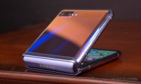 Samsung  Galaxy z flip