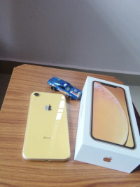 Apple  iPhone xr