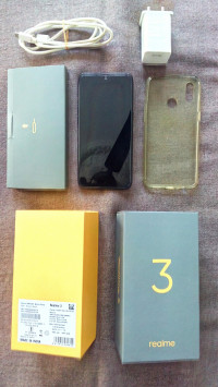 Realme  3