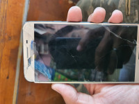 Samsung galaxy j7 prime