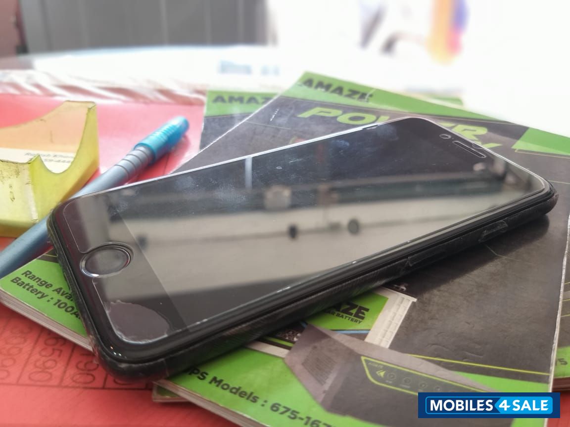 Apple I phone 7 256gb Apple I phone 7 256gb