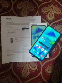 Samsung  Galaxy m40