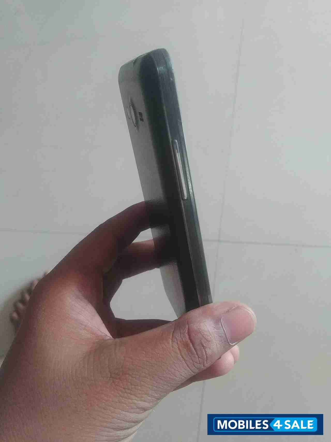 Black Samsung  Galaxy core 2