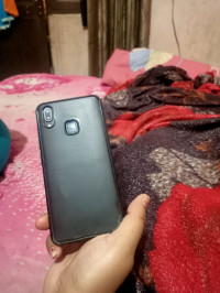 Vivo  Vivo y93