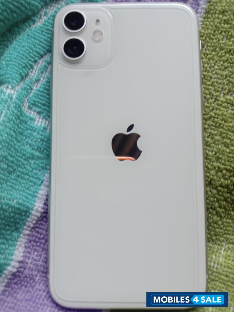 Apple  Iphone 11