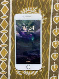 Apple  iPhone 7 plus