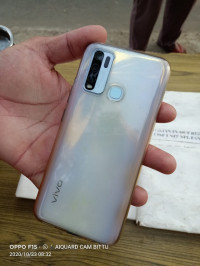 Vivo  Y50