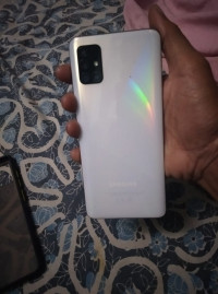 Samsung  A51