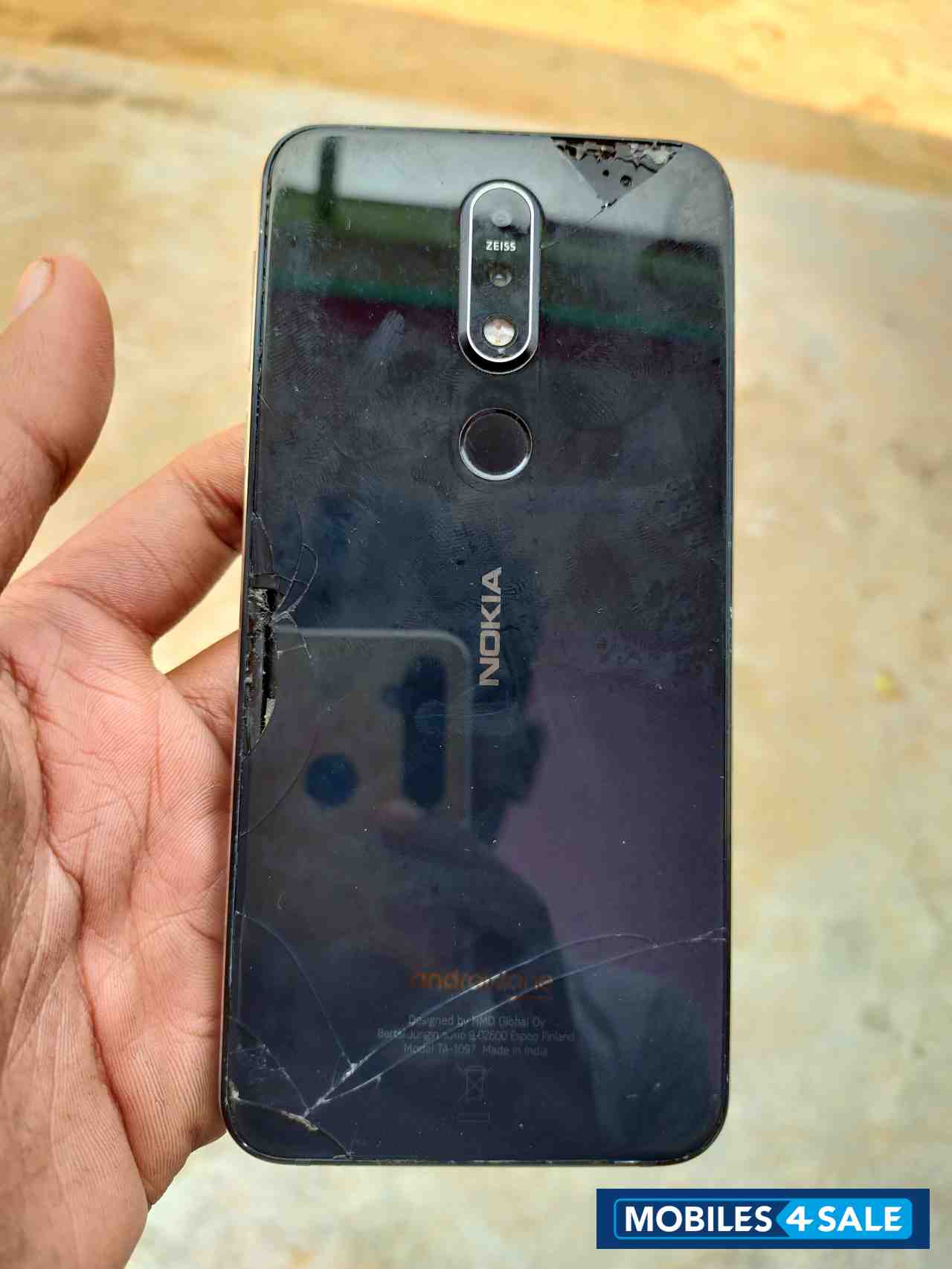 Nokia  7.1