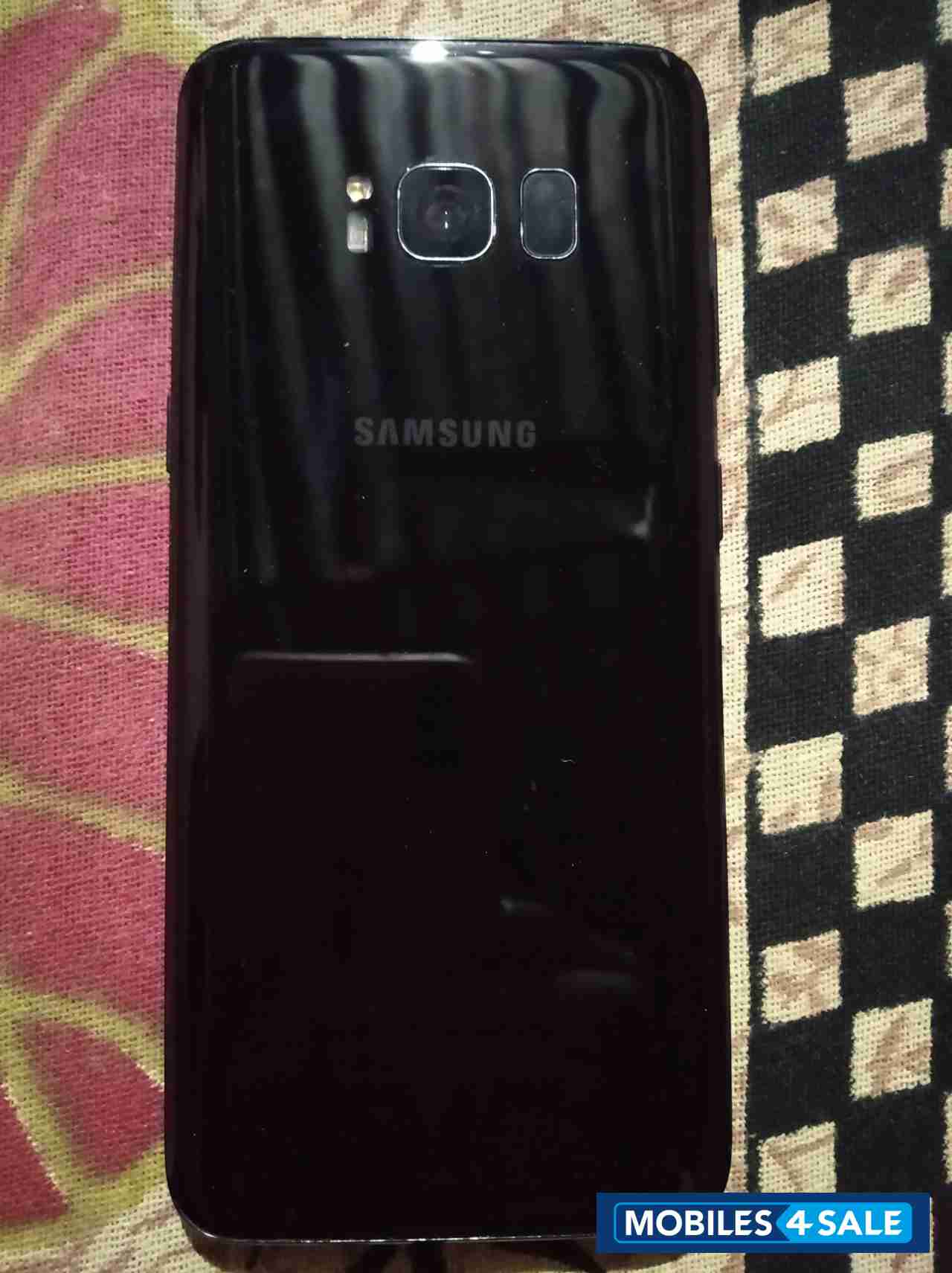 Samsung  Galaxy 8