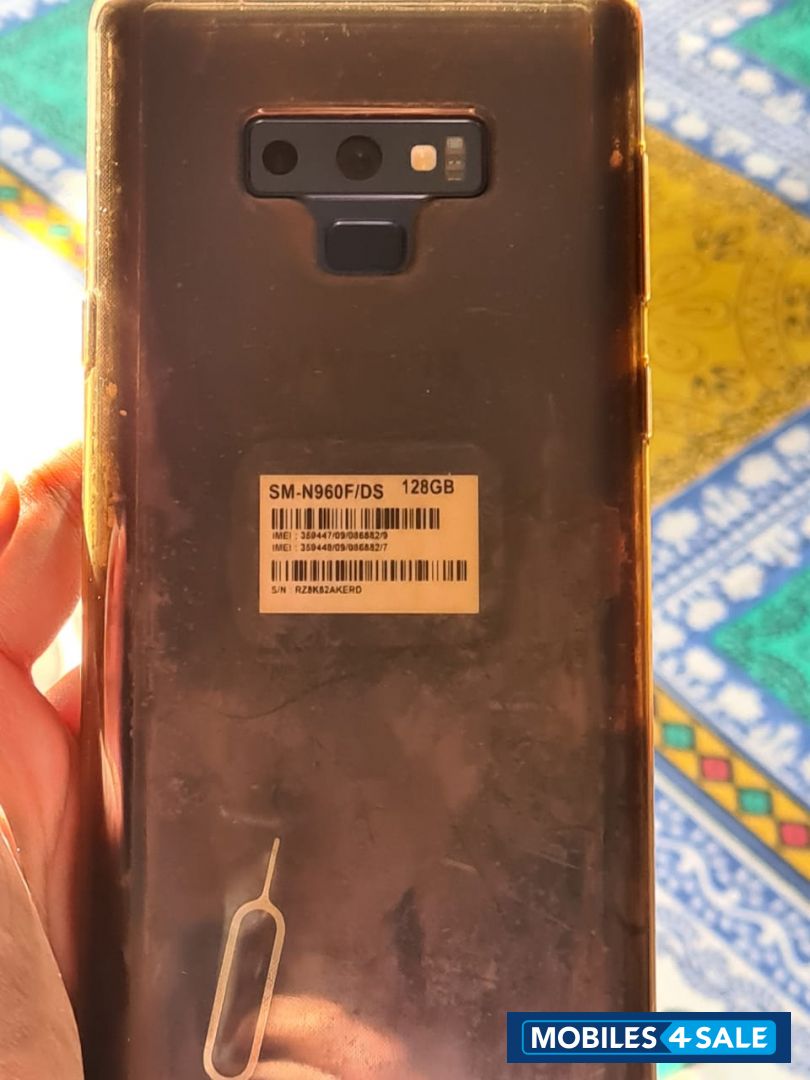 Blue Samsung  Note 9