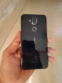 Nokia  8.1