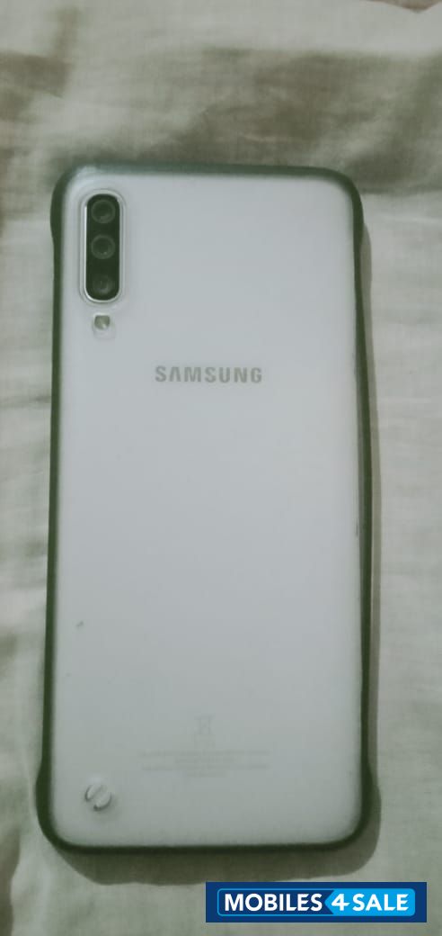 Samsung  Samsung Galaxy a70