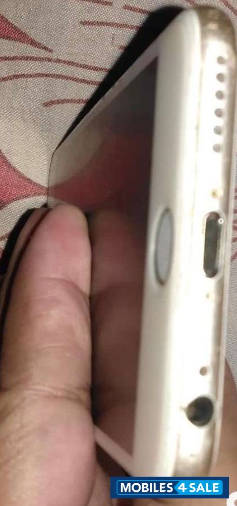 Apple  I phone 6 , 16 gb